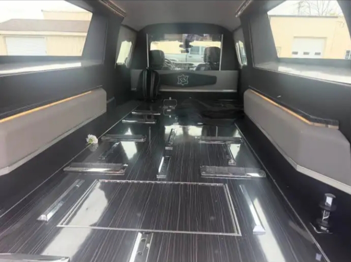 2021 Cadillac XT6 Hearse
