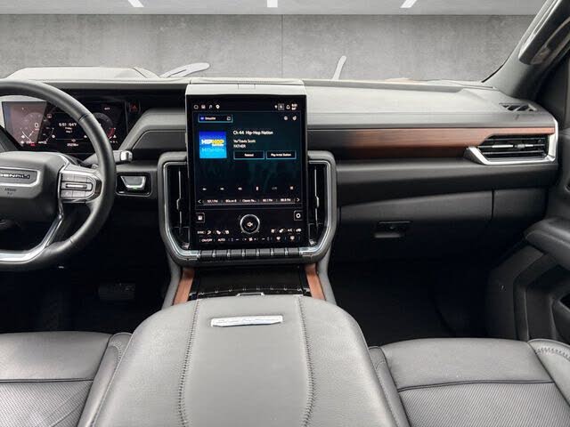 2025 GMC Yukon XL Denali - SUV