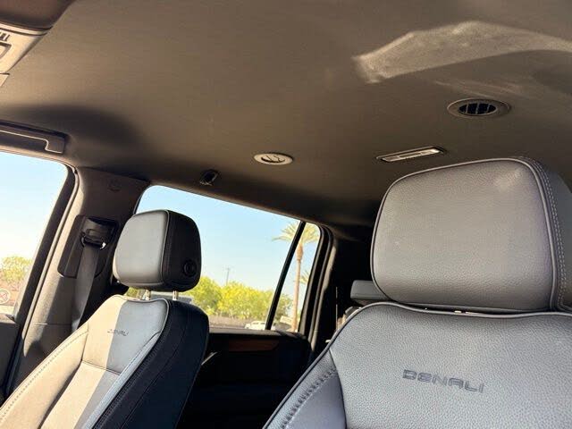 2025 GMC Yukon XL Denali 4WD – Spacious Luxury SUV
