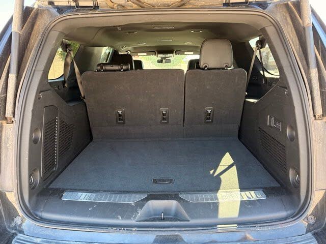 2025 GMC Yukon XL Denali 4WD – Spacious Luxury SUV