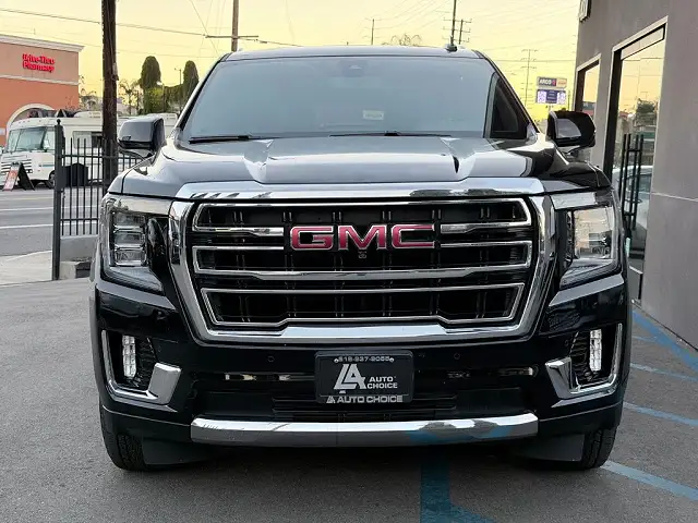 2022 GMC Yukon XL SLT – Well-Equipped SUV
