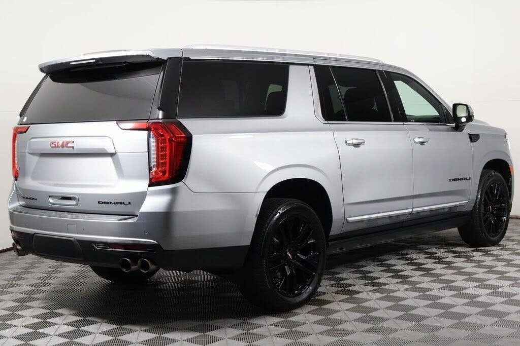 2023 GMC Yukon XL Denali 4WD- SUV
