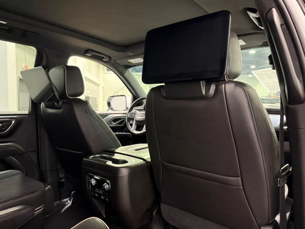 2021 GMC Yukon SLT -SUV