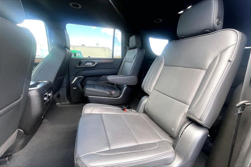 2025 GMC Yukon XL Denali 4WD - SUV