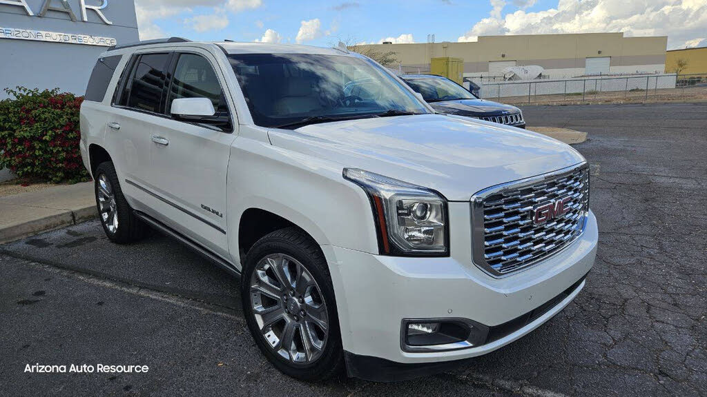 Premium 2018 GMC Yukon Denali RWD with 6.2L V8 Engine