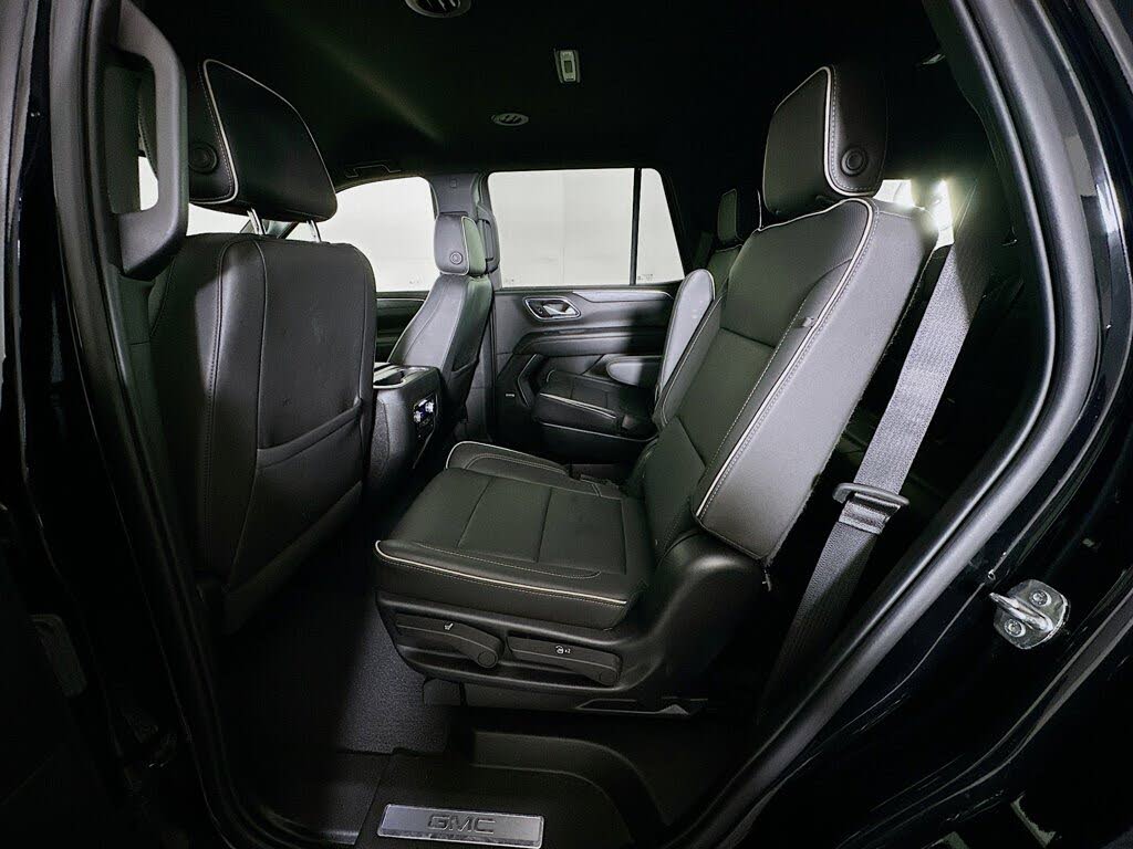 Premium 2022 GMC Yukon SLT RWD SUV