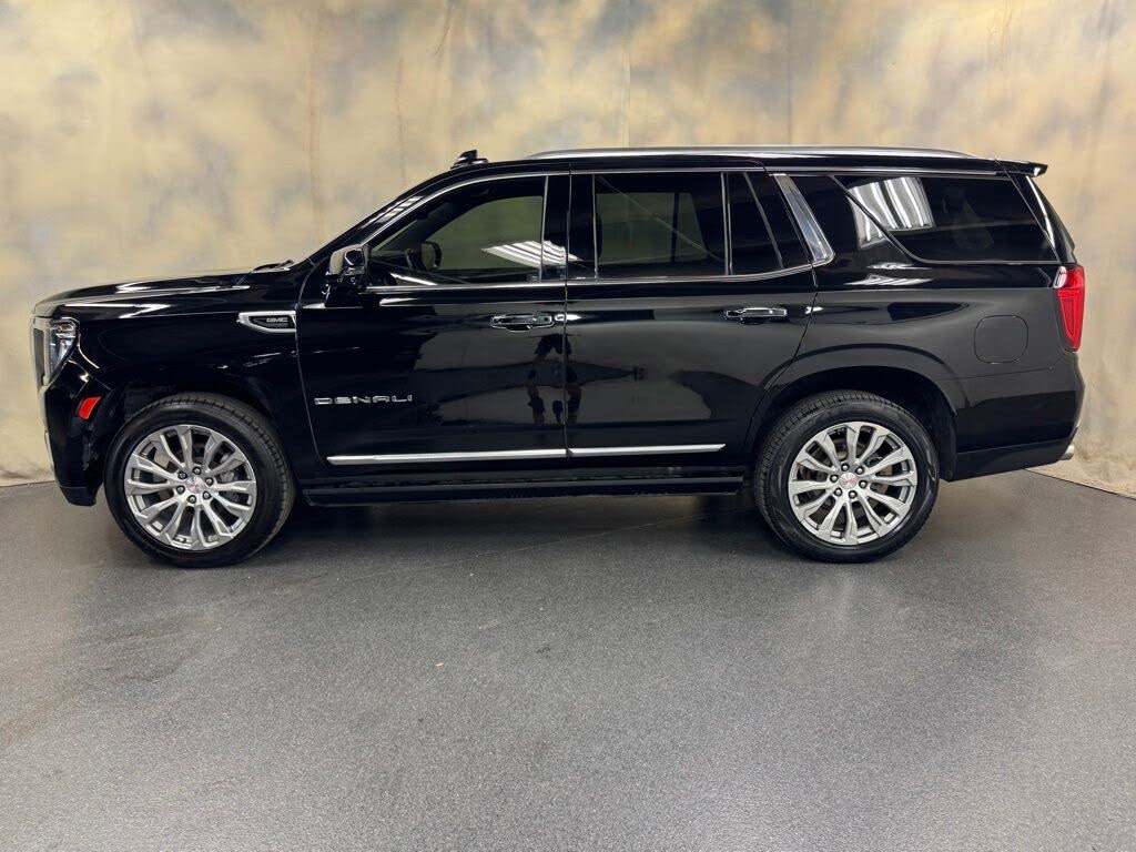 Luxury 2022 GMC Yukon Denali 4WD SUV