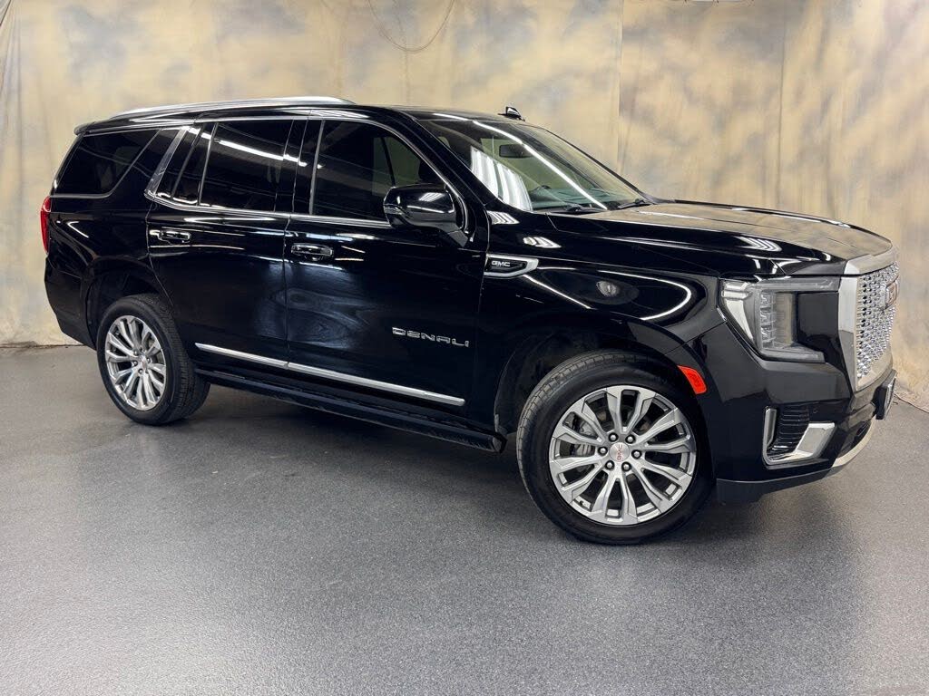 Luxury 2022 GMC Yukon Denali 4WD SUV