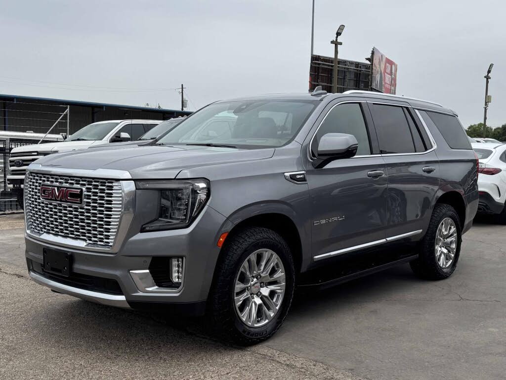 2022 GMC Yukon Denali 4WD – Luxury SUV with V8 Power