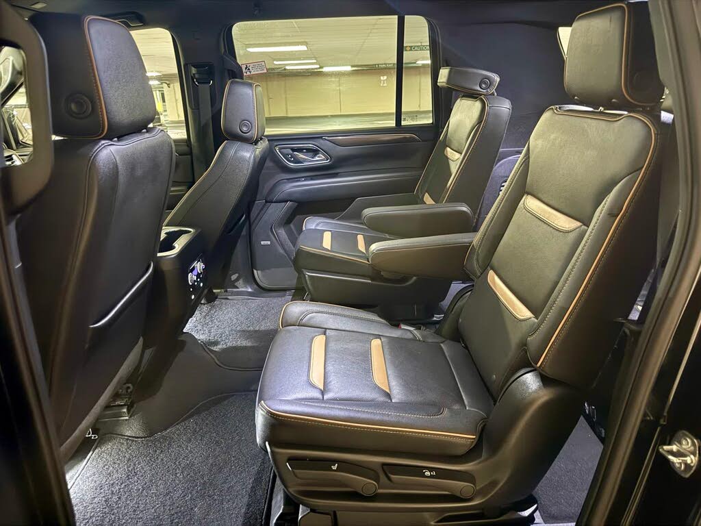 2023 GMC Yukon XL SUV with 6.2L V8 Power