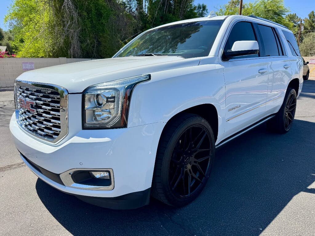 Well-Equipped 2018 GMC Yukon Denali SUV with 4WD