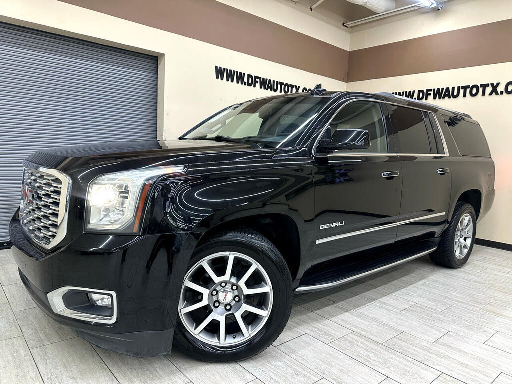 Spacious 2020 GMC Yukon XL Denali 4WD SUV