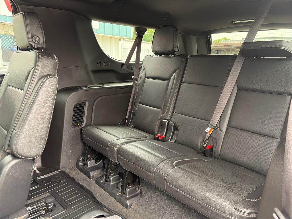 2021 GMC Yukon XL Denali with 420-HP V8 Power