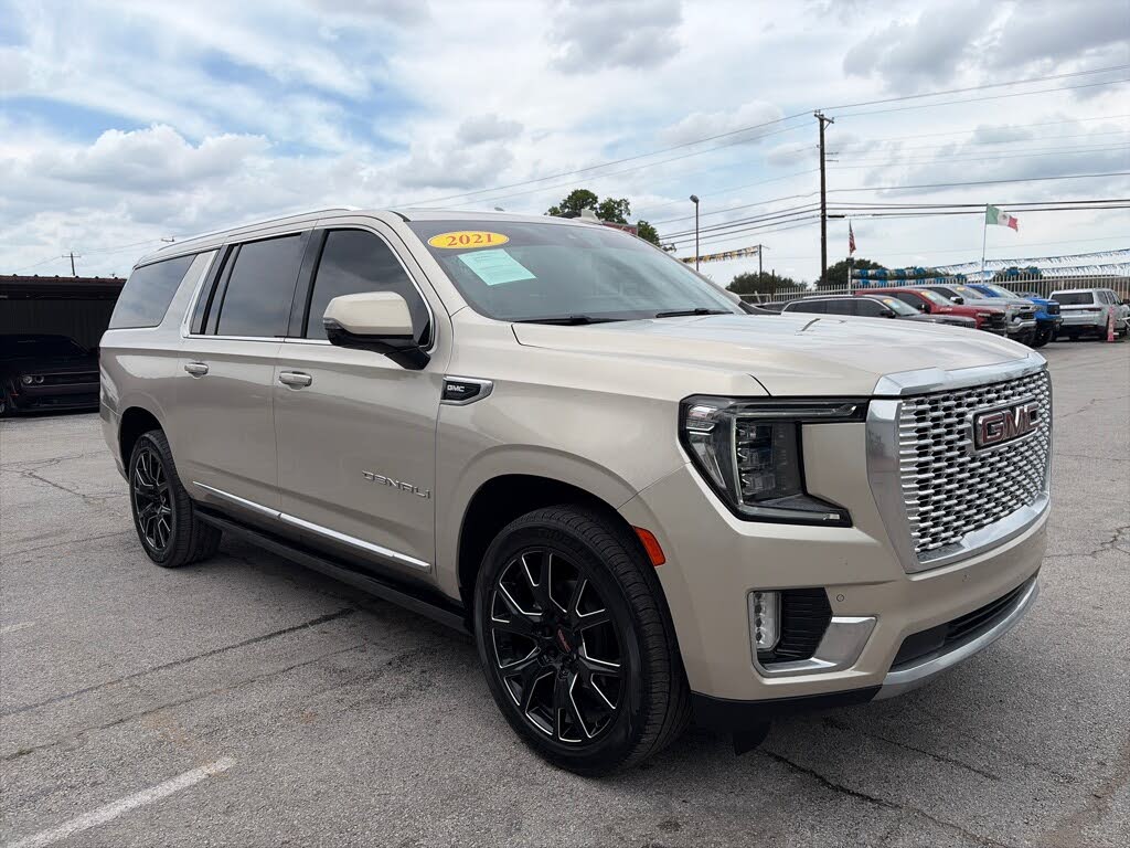 2021 GMC Yukon XL Denali with 420-HP V8 Power