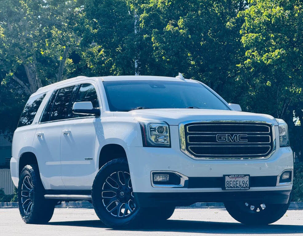 2019 GMC Yukon SLT 4WD SUV with V8 Power