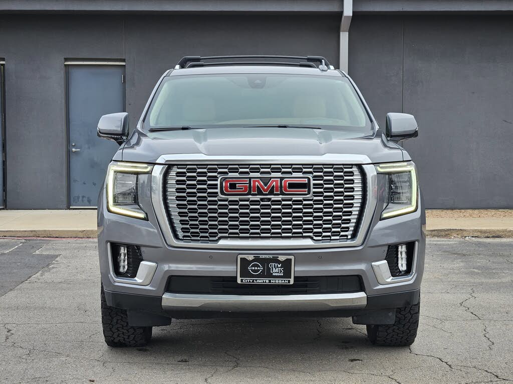 Luxury Full-Size SUV: 2022 GMC Yukon Denali 4WD