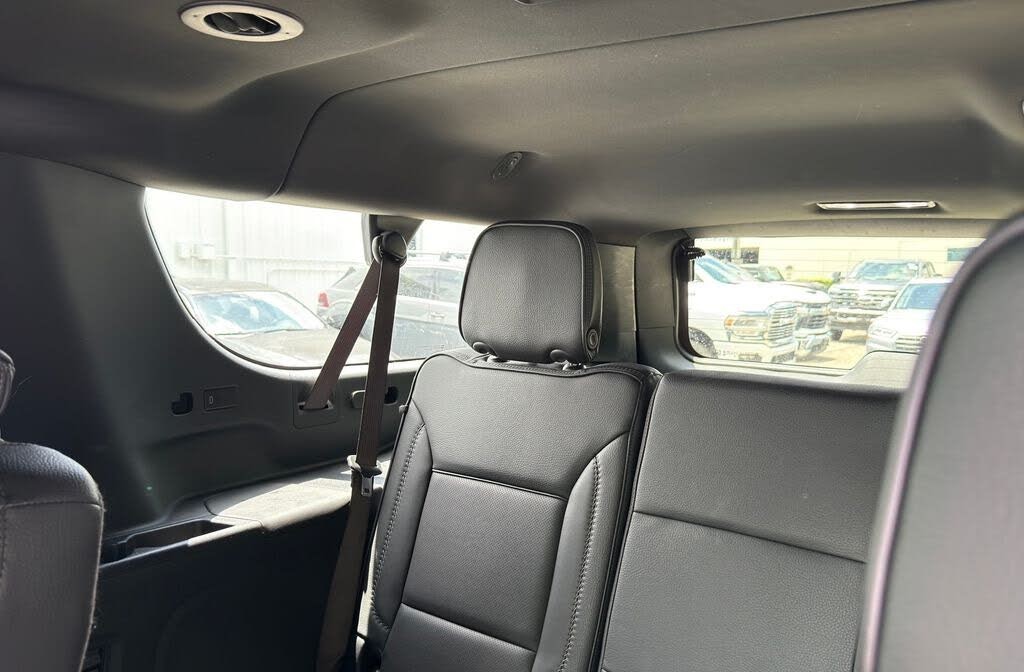 2025 GMC Yukon XL Denali SUV with 420-HP V8 Engine