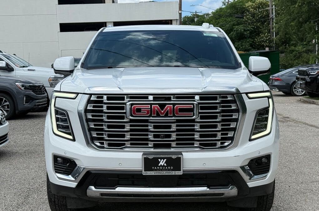 2025 GMC Yukon XL Denali SUV with 420-HP V8 Engine