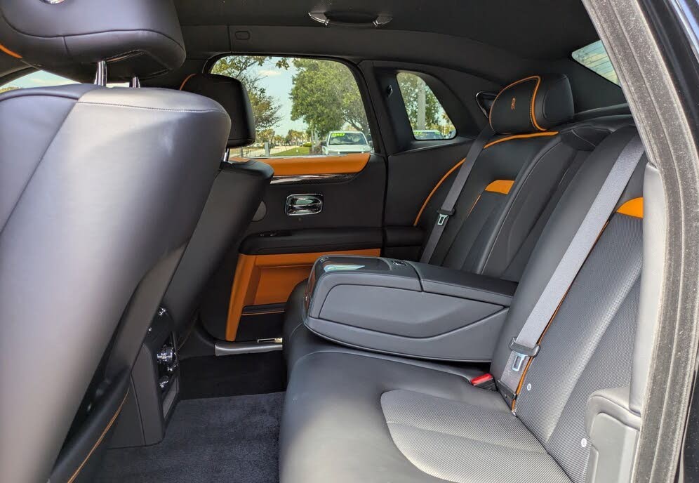 2024 Rolls-Royce Ghost Black Badge