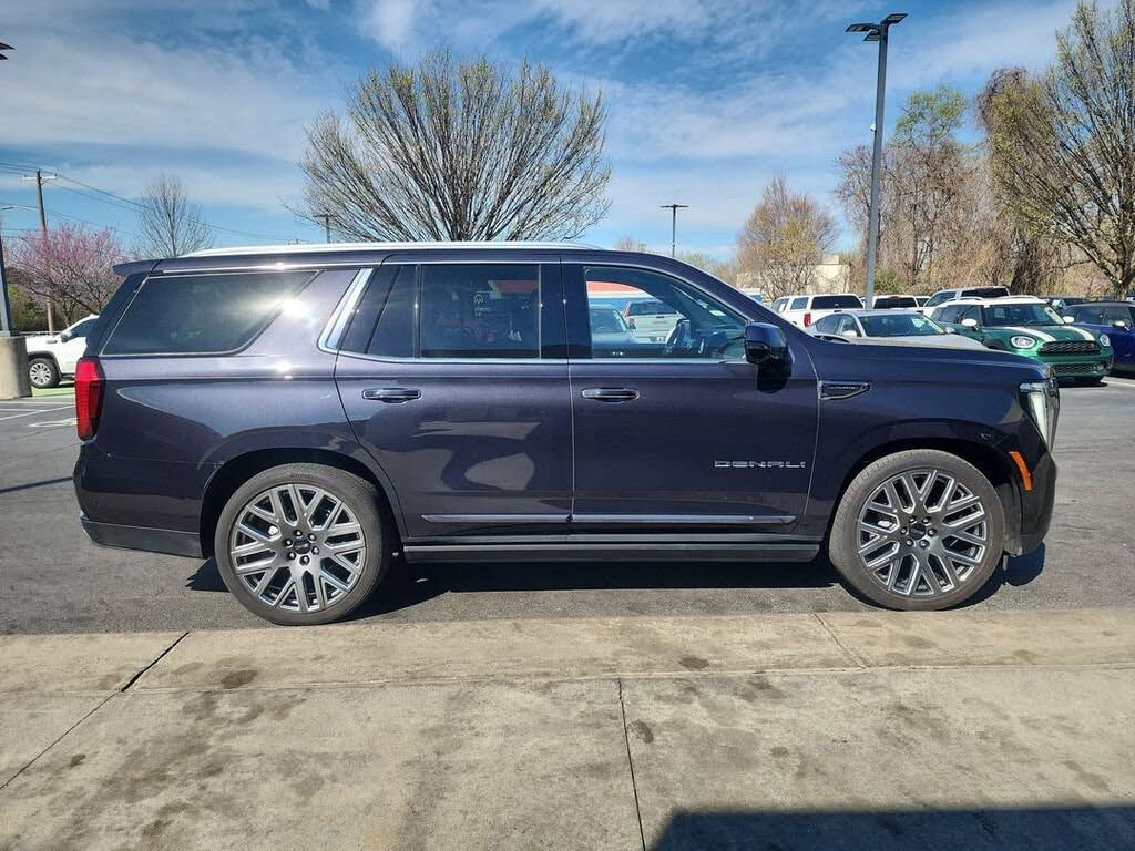 Spacious 2025 GMC Yukon Denali Ultimate 4WD SUV