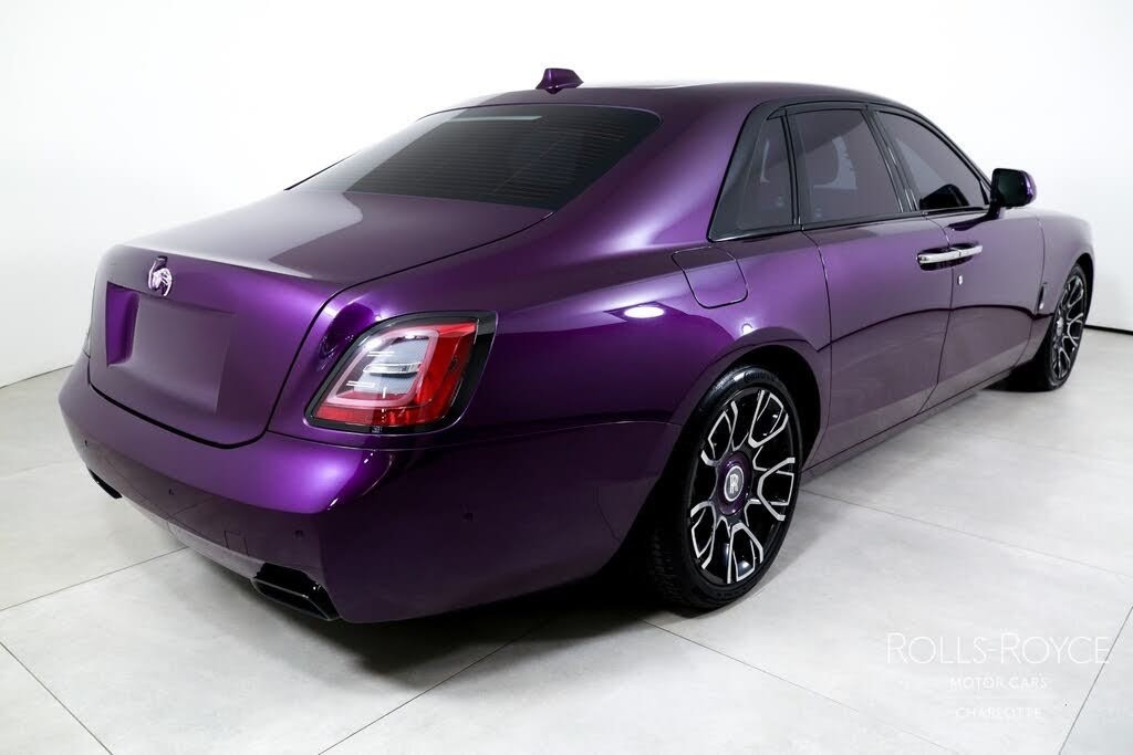 2022 Rolls-Royce Ghost - Sedan