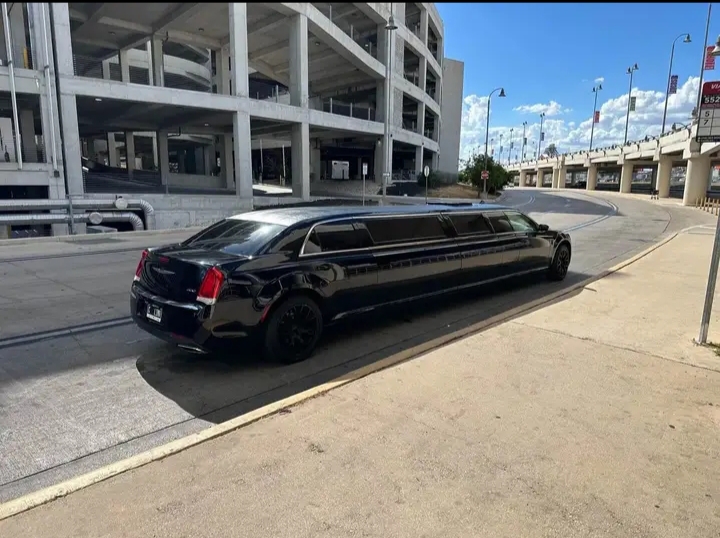 2015 Chrysler 300 Limousine