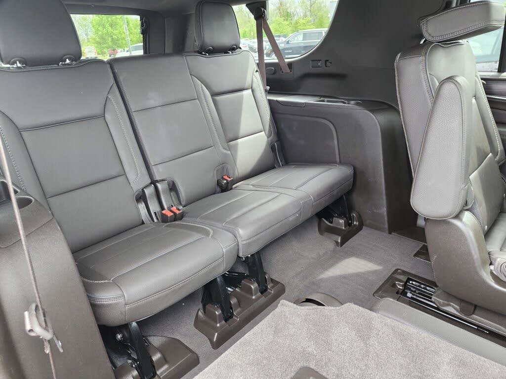 2021 GMC Yukon XL Denali 4WD - Powerful 6.2L V8 SUV