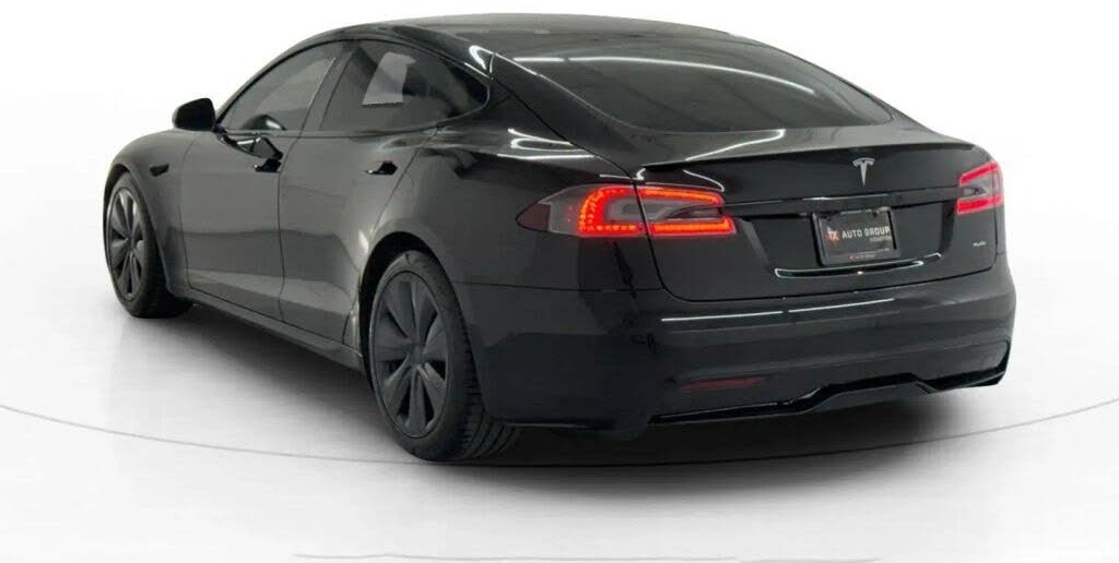 2021 Tesla Model S Plaid AWD Sedan – Premium EV