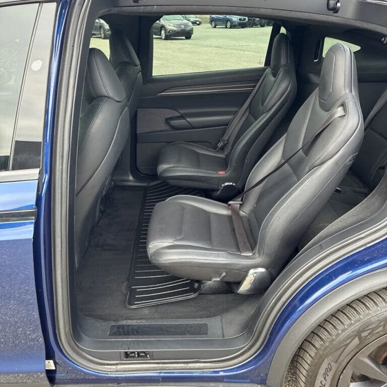 2022 Tesla Model X Plaid AWD – Luxury Electric SUV