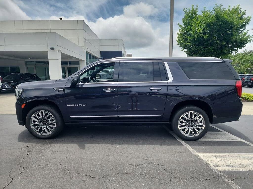 Well-Maintained 2023 GMC Yukon XL Denali – Luxury SUV
