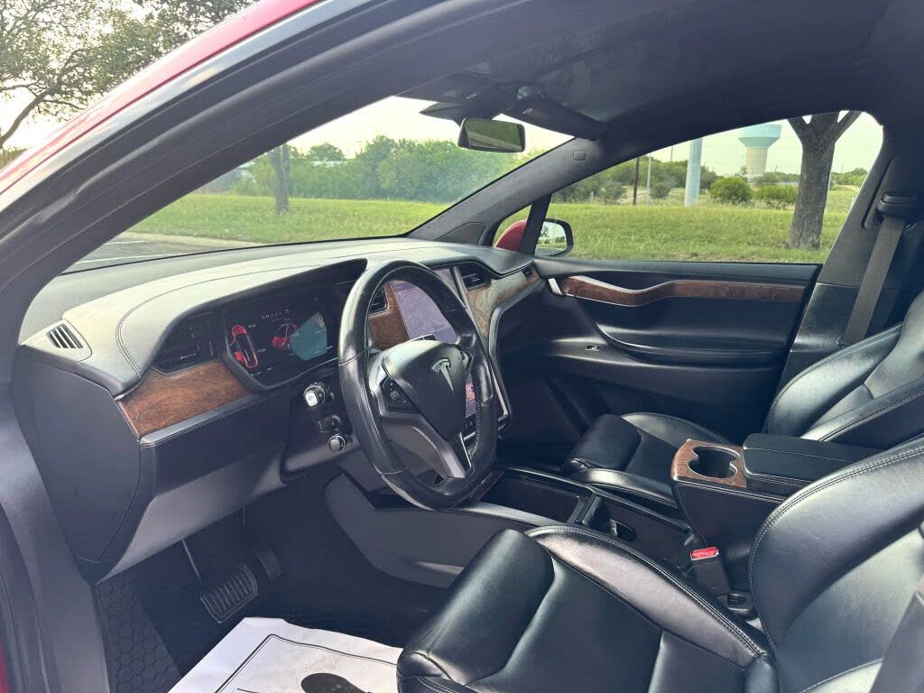 2020 Tesla Model X Long Range -Electric SUV