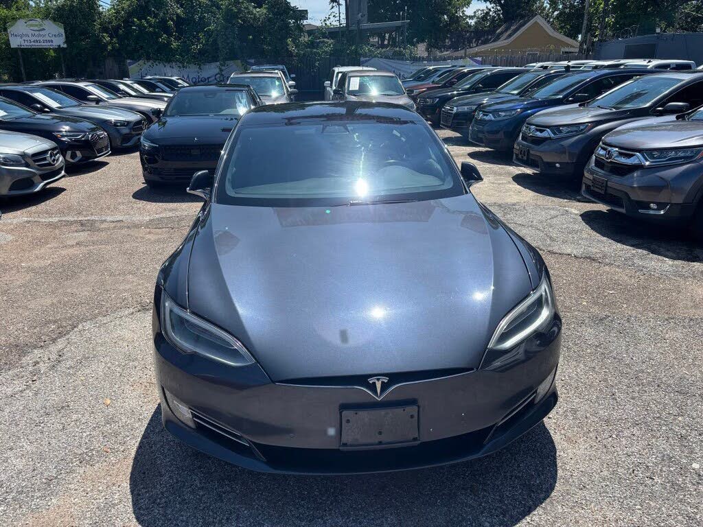 2020 Tesla Model S - High-Range Electric Sedan