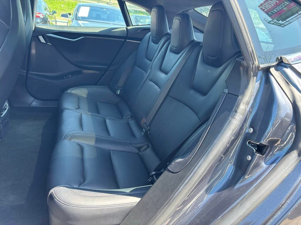 2020 Tesla Model S - High-Range Electric Sedan