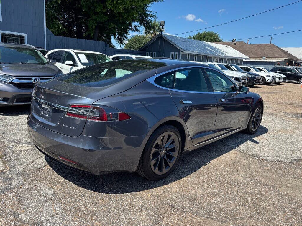 2020 Tesla Model S - High-Range Electric Sedan