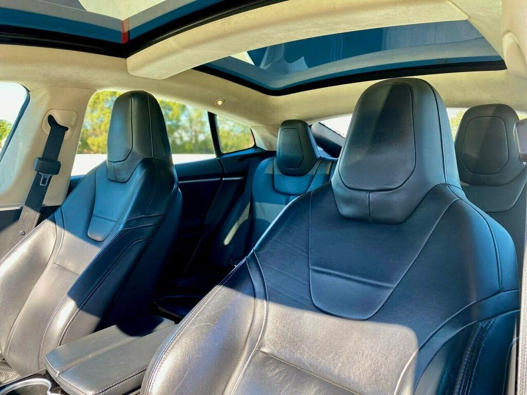 2015 Tesla Model S 85 RWD – Luxury Electric Sedan