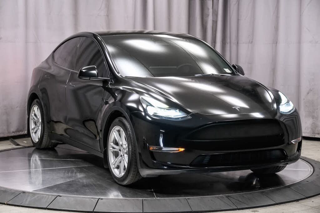 2023 Tesla Model Y Long Range AWD – Low Mileage Electric SUV