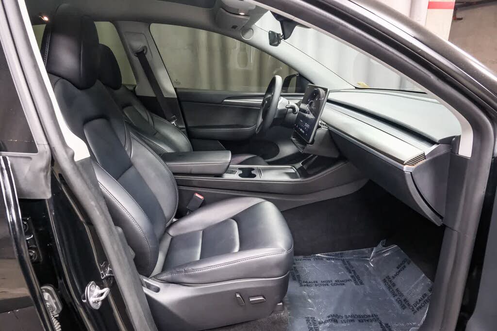 2023 Tesla Model Y Long Range AWD – Low Mileage Electric SUV