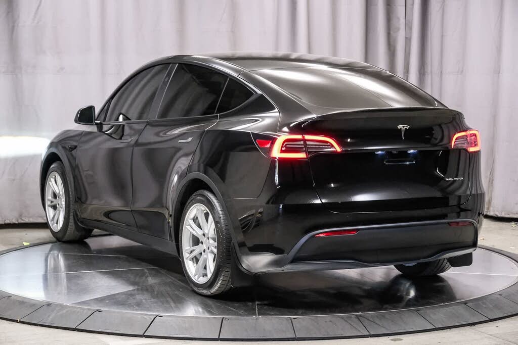 2023 Tesla Model Y Long Range AWD – Low Mileage Electric SUV