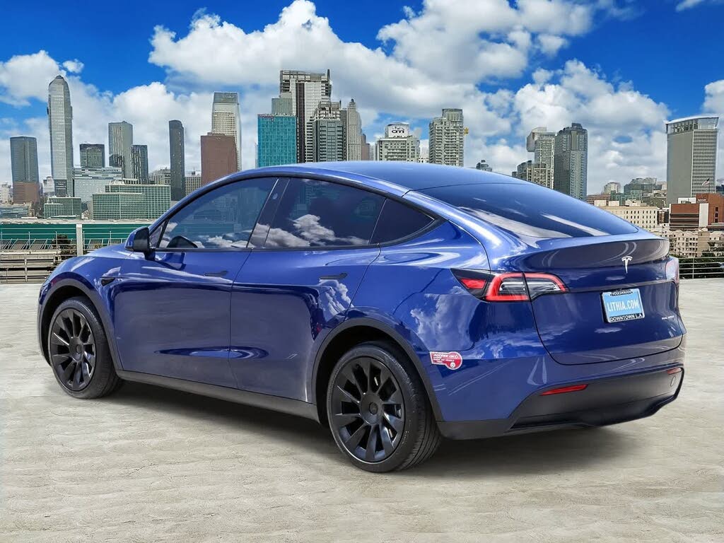 Long-Range Electric SUV: 2024 Tesla Model Y AWD