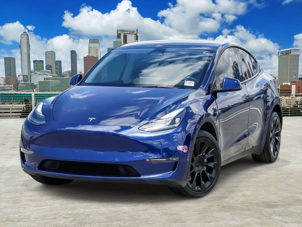 Long-Range Electric SUV: 2024 Tesla Model Y AWD