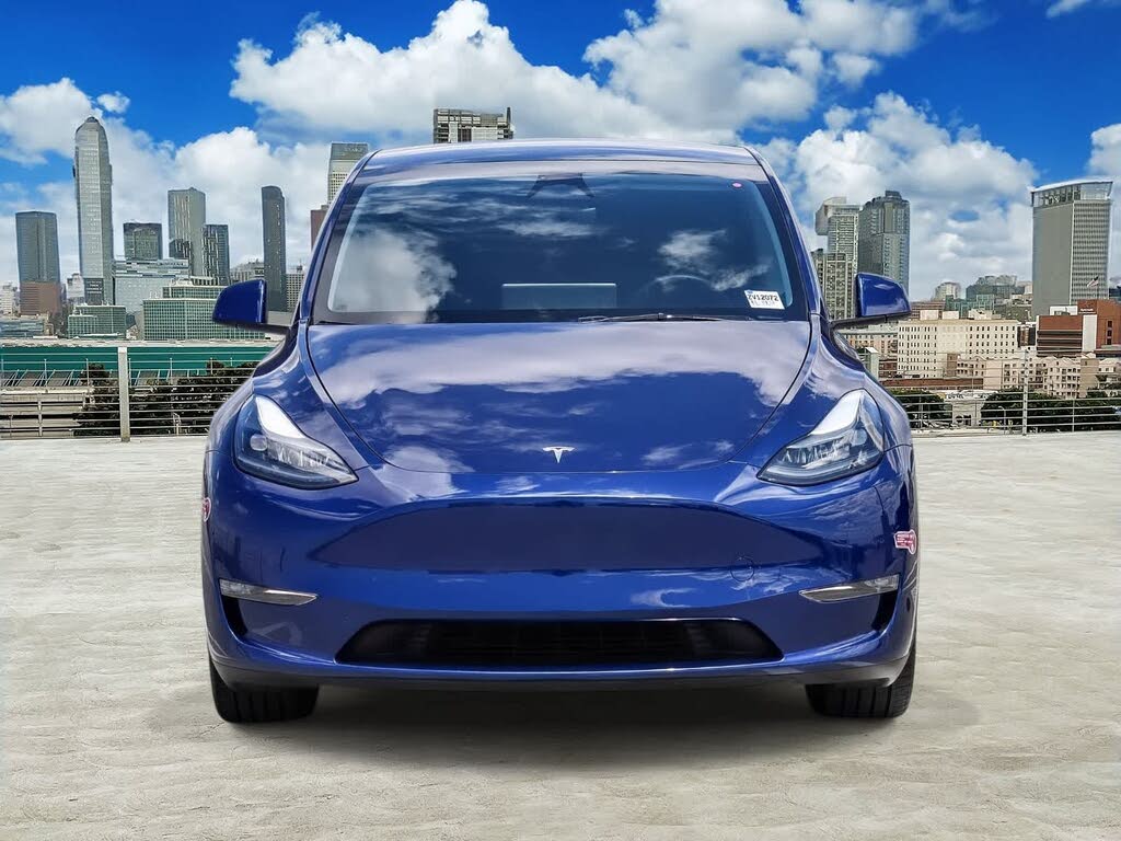 Long-Range Electric SUV: 2024 Tesla Model Y AWD