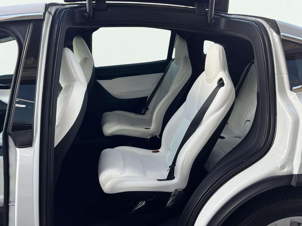 2020 Tesla Model X Long Range - Electric SUV