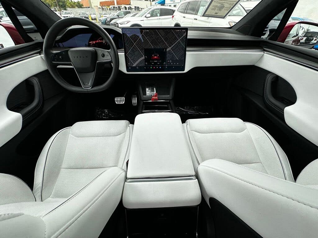 2023 Tesla Model X Plaid AWD - Electric SUV