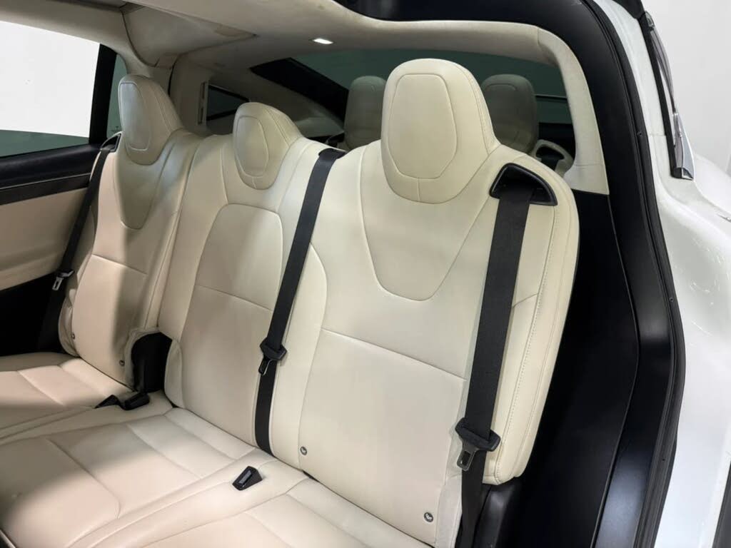2017 Tesla Model X 75D AWD - Electric SUV