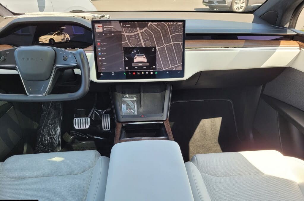 2023 Tesla Model X AWD - Electric SUV
