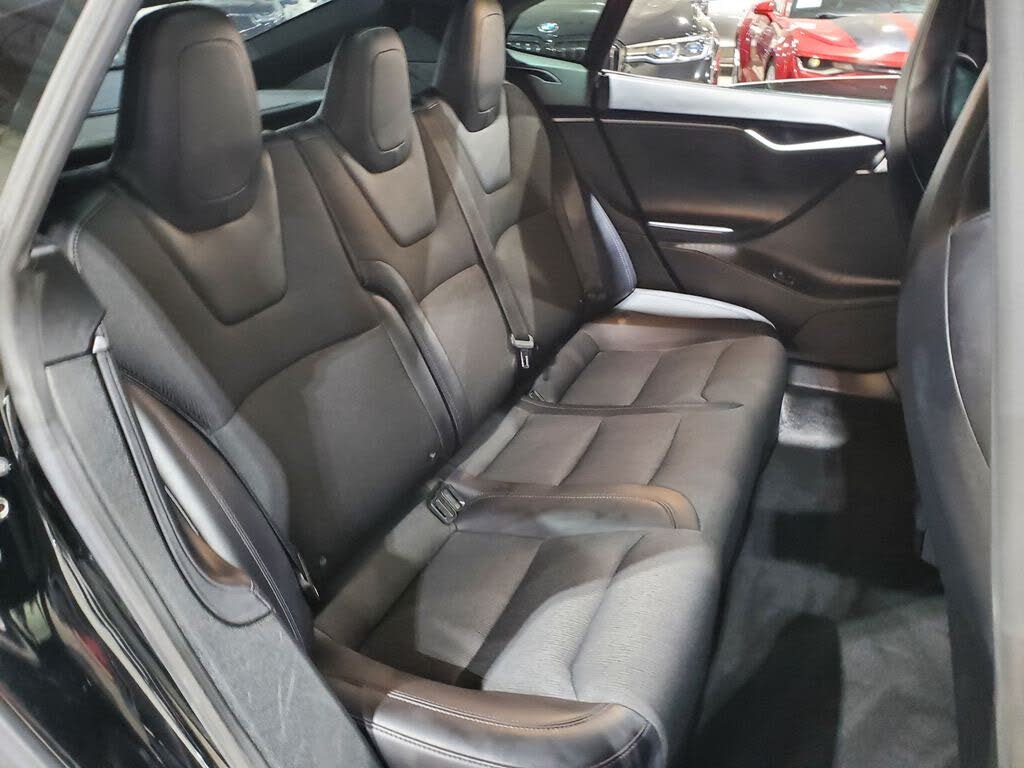 2018 Tesla Model S 75D - Electric Sedan