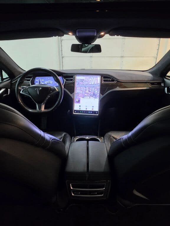 2016 Tesla Model S 60 - Electric Sedan