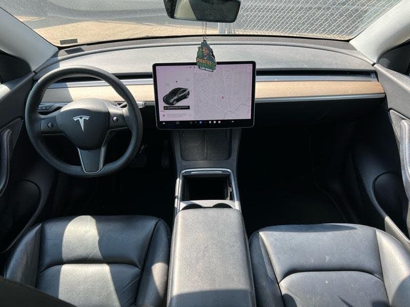 2022 Tesla Model Y Long Range - Electric SUV