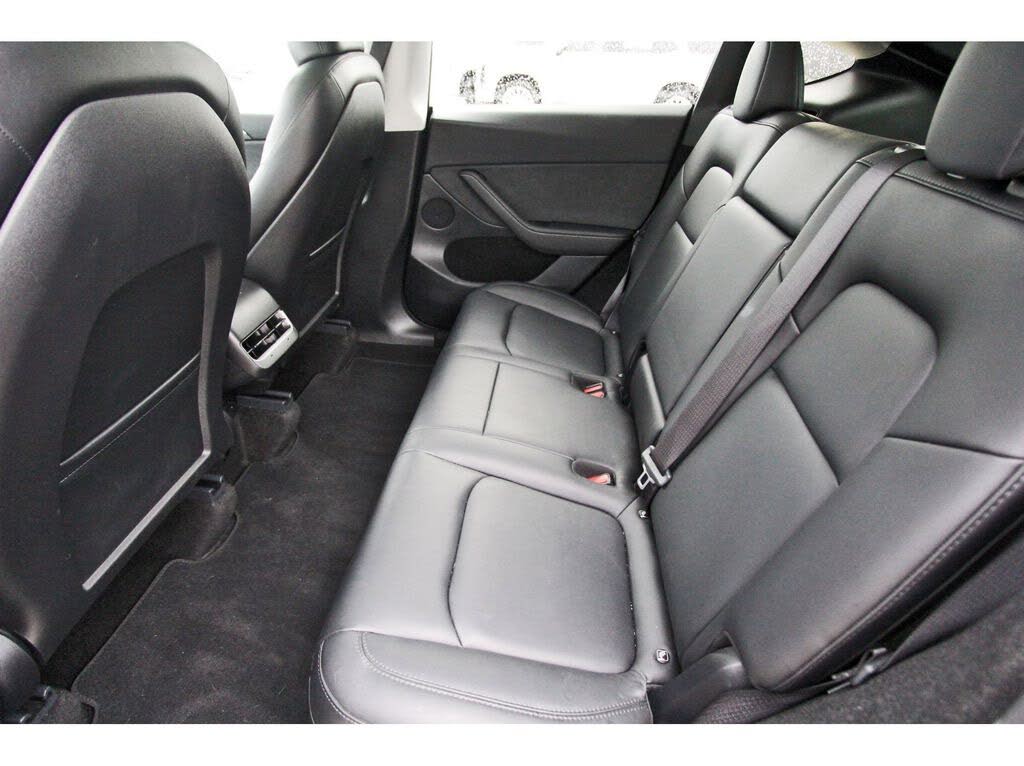 Well-Maintained 2024 Tesla Model Y SUV with Long-Range Capability