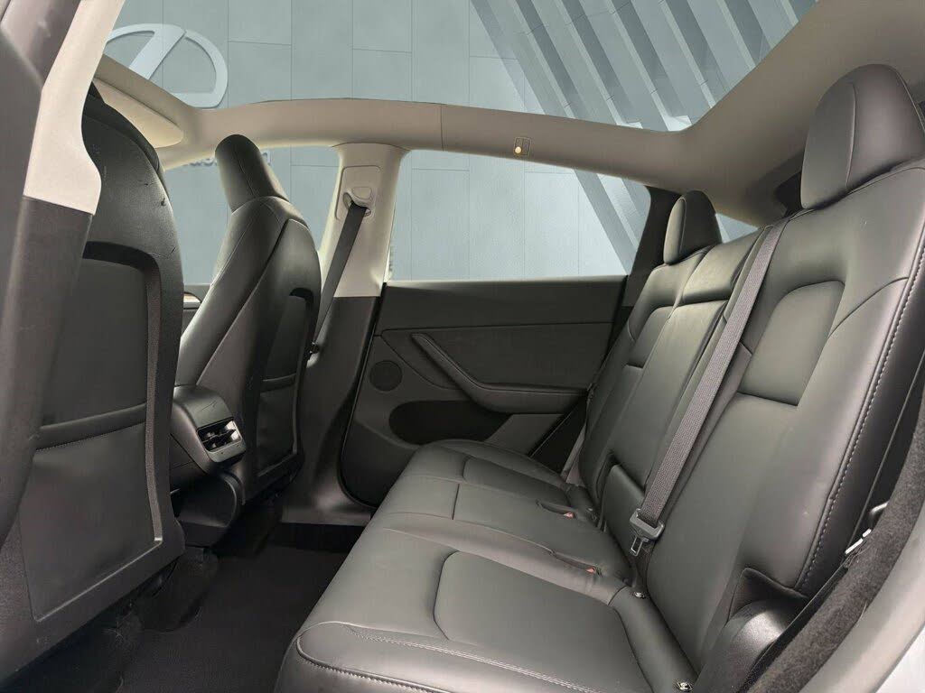 2024 Tesla Model Y Long Range - Electric Suv